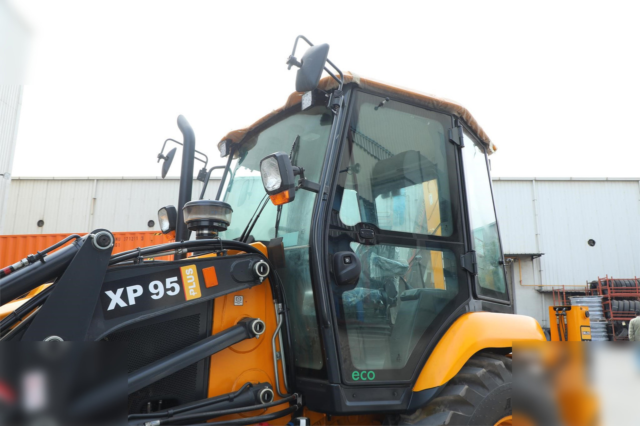DELCO XP95 PLUS - Baggerlader: das Bild 4 DELCO XP95 PLUS - Baggerlader: das Bild 4