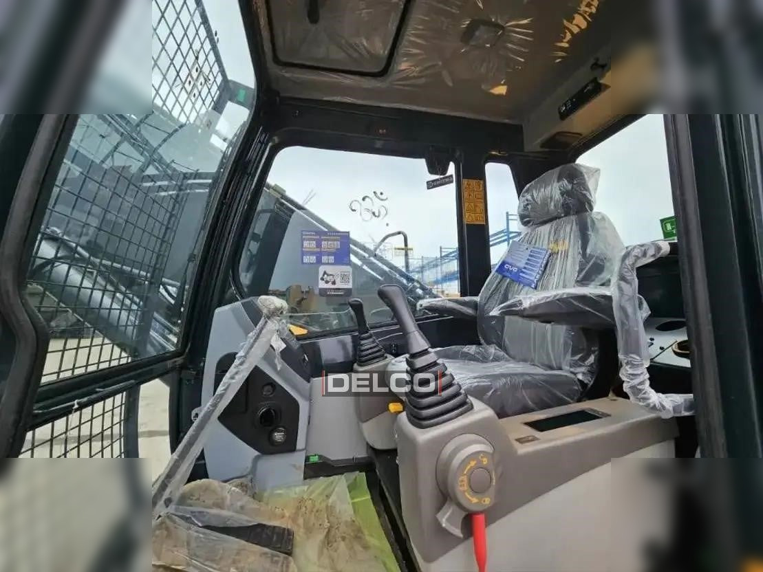 Kettenbagger neu kaufen HYUNDAI ROBEX 215L SMART: das Bild 16