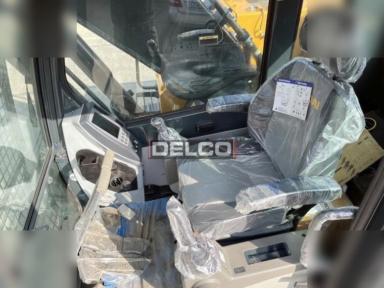 Kettenbagger neu kaufen HYUNDAI ROBEX 215L SMART: das Bild 11