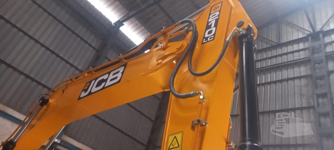 JCB JS210 LC - Kettenbagger: das Bild 4 JCB JS210 LC - Kettenbagger: das Bild 4