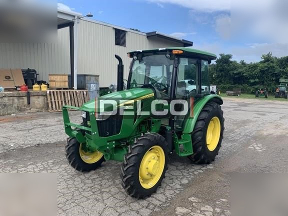 JOHN DEERE 5075E - Traktor: das Bild 2 JOHN DEERE 5075E - Traktor: das Bild 2