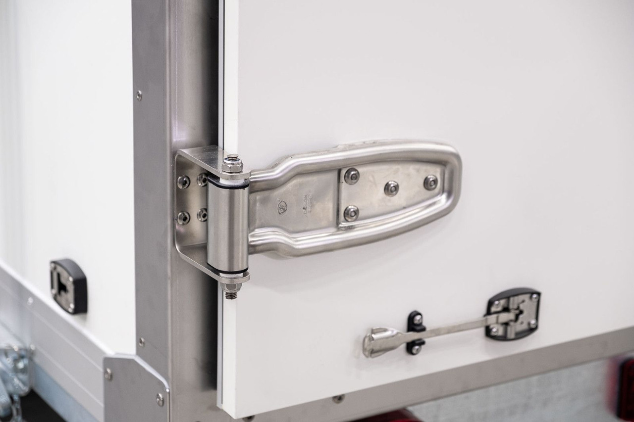 Esselmann Kühlanhänger 5 - Kühlkoffer Anhänger: das Bild 5 Esselmann Kühlanhänger 5 - Kühlkoffer Anhänger: das Bild 5