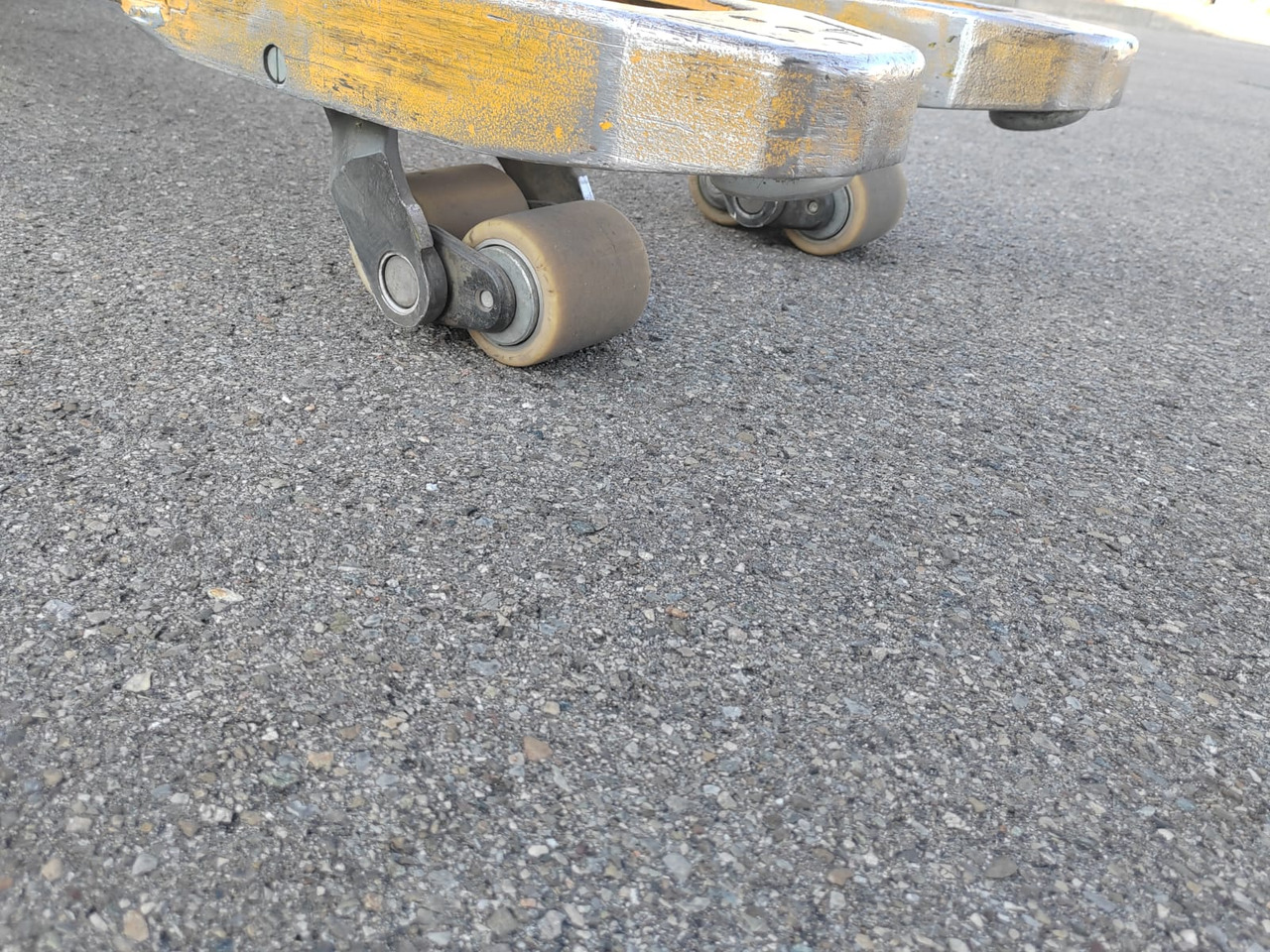 Niederhubwagen Jungheinrich ERE 120 1.6m/ LI ION/ 2019y/ 7347mh: das Bild 7