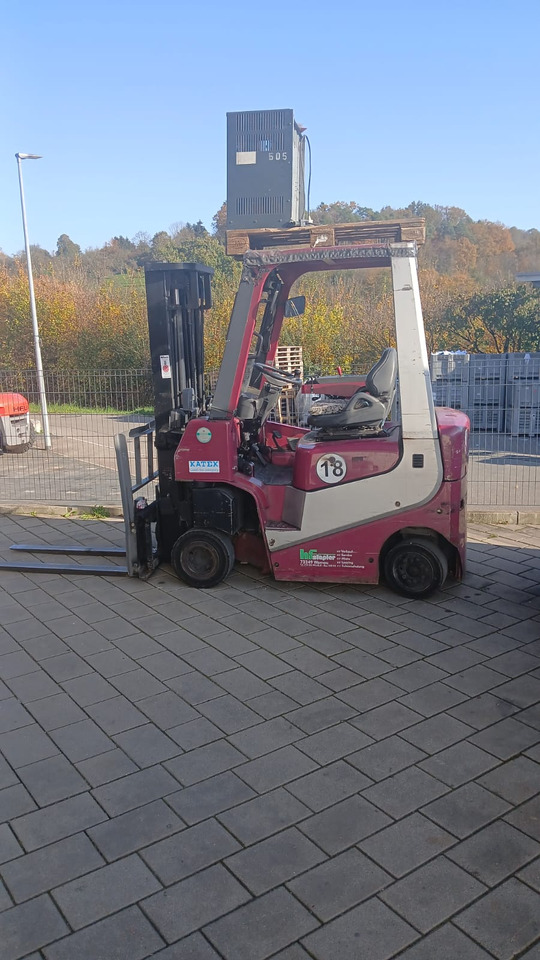 TCM FA15B - Elektrostapler: das Bild 4 TCM FA15B - Elektrostapler: das Bild 4