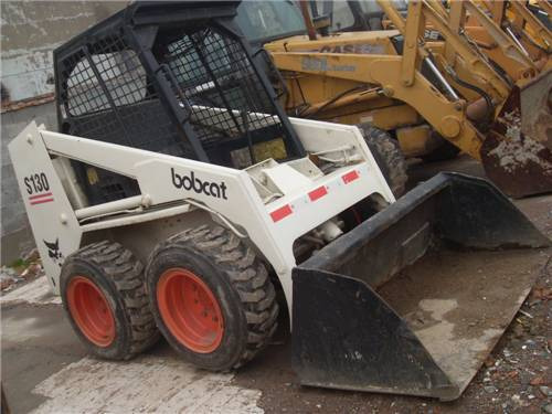 Bobcat S 130 - Kompaktlader: das Bild 1 Bobcat S 130 - Kompaktlader: das Bild 1