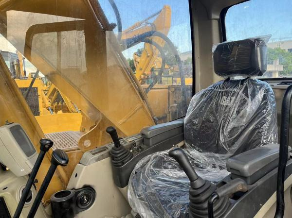 CAT 320CL - Kettenbagger: das Bild 2 CAT 320CL - Kettenbagger: das Bild 2