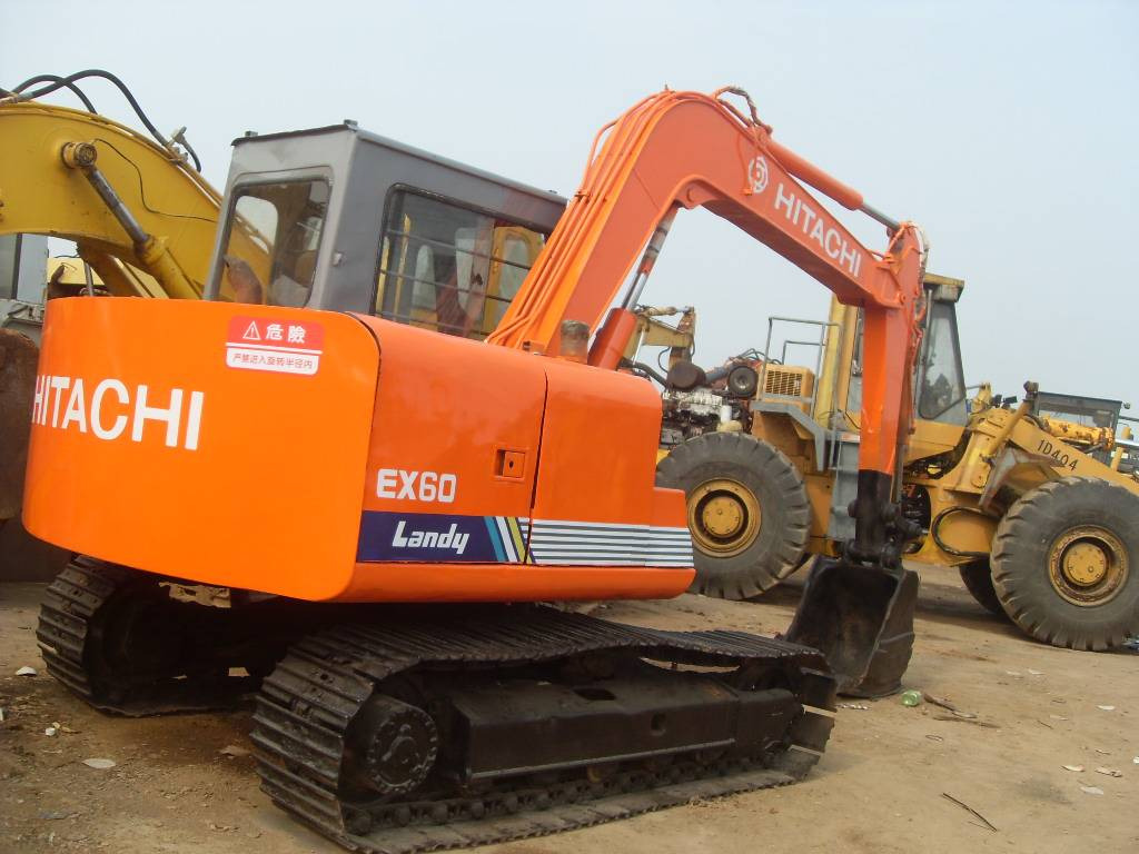 Hitachi EX60 - Minibagger: das Bild 1 Hitachi EX60 - Minibagger: das Bild 1