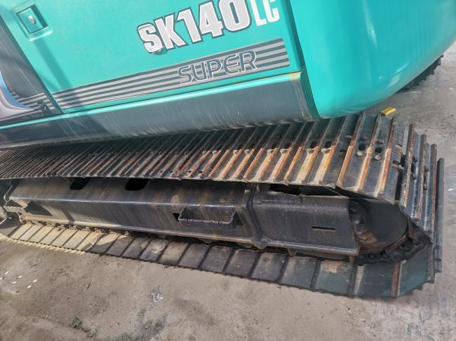 Kobelco SK140 - Bagger: das Bild 5 Kobelco SK140 - Bagger: das Bild 5