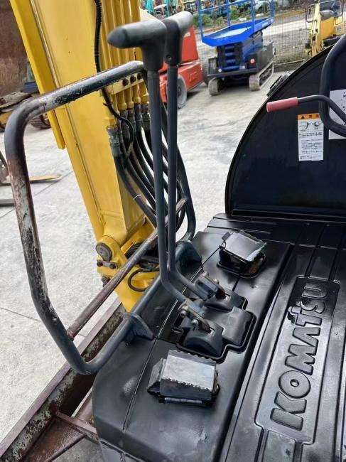 Komatsu PC20 - Minibagger: das Bild 5 Komatsu PC20 - Minibagger: das Bild 5