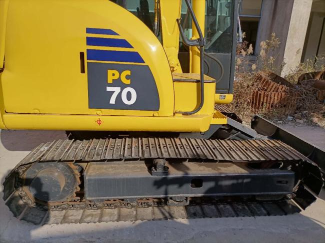 Komatsu PC70 - Minibagger: das Bild 4 Komatsu PC70 - Minibagger: das Bild 4