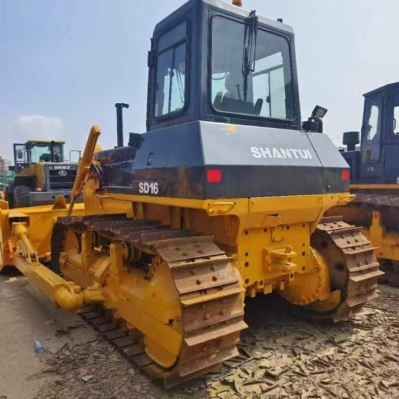 Shantui SD16 - Bulldozer: das Bild 3 Shantui SD16 - Bulldozer: das Bild 3