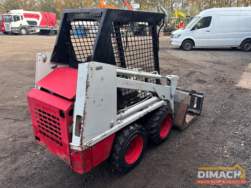 Bobcat S70 Bak en palletvorken - Lader: das Bild 3 Bobcat S70 Bak en palletvorken - Lader: das Bild 3