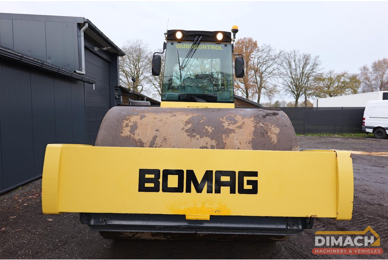 Bomag BW226 DH-4i BVC Trilrolwals - 27 ton - GPS pakket -TOP conditie - camera - Deutz 6 cil. - Walzen: das Bild 3 Bomag BW226 DH-4i BVC Trilrolwals - 27 ton - GPS pakket -TOP conditie - camera - Deutz 6 cil. - Walzen: das Bild 3