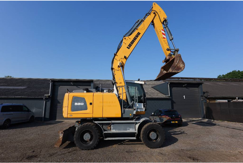 Liebherr A920 mono 21 ton! NL machine 4x4 - Mobilbagger: das Bild 2 Liebherr A920 mono 21 ton! NL machine 4x4 - Mobilbagger: das Bild 2