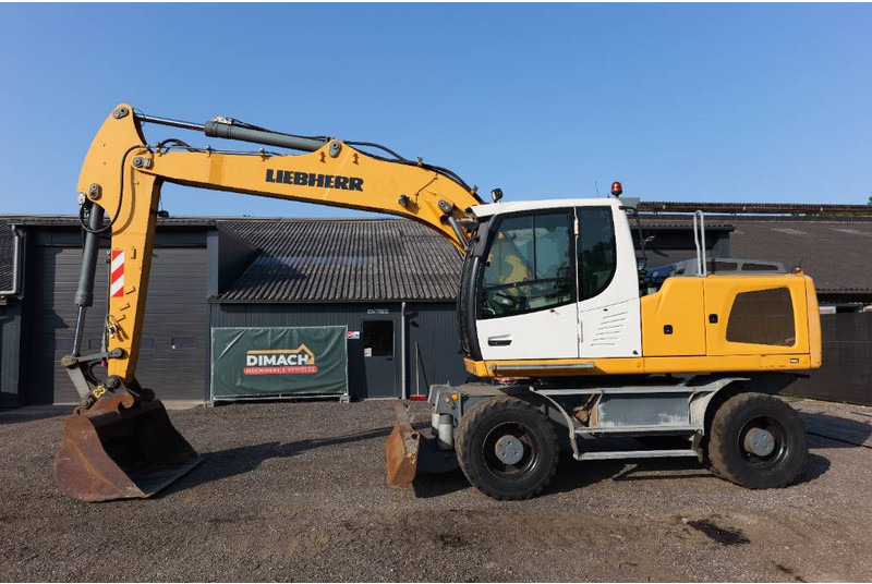 Liebherr A920 mono 21 ton! NL machine 4x4 - Mobilbagger: das Bild 1 Liebherr A920 mono 21 ton! NL machine 4x4 - Mobilbagger: das Bild 1