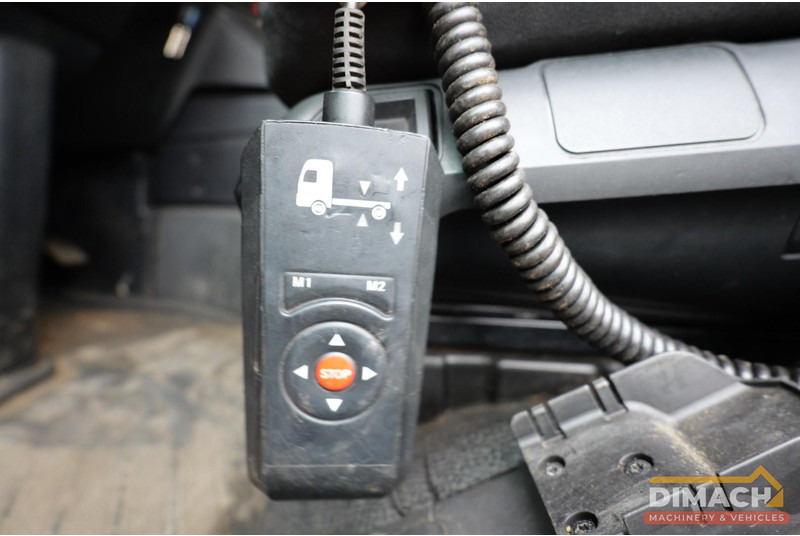 Sattelzugmaschine Mercedes-Benz 1843 Actros 4x2 - Euro 6 - retarder - PTO voorbereid: das Bild 14 Sattelzugmaschine Mercedes-Benz 1843 Actros 4x2 - Euro 6 - retarder - PTO voorbereid: das Bild 14