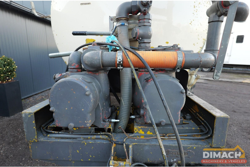 Güllefass Zelfbouw ONBEKEND 7m3 Waterwagen - giertank - Veenhuis dubbele pomp - banden zgan 28.1 R26: das Bild 7