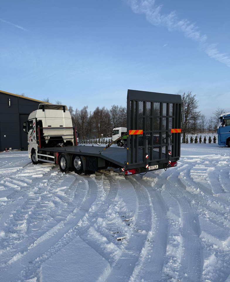 MAN TGX 26.420 - Autotransporter LKW: das Bild 3 MAN TGX 26.420 - Autotransporter LKW: das Bild 3
