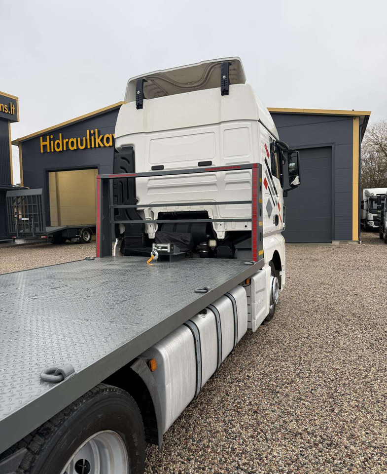 MAN TGX 26.430 - Autotransporter LKW: das Bild 3 MAN TGX 26.430 - Autotransporter LKW: das Bild 3
