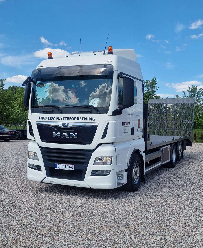 MAN TGX 26.460 - Autotransporter LKW: das Bild 3 MAN TGX 26.460 - Autotransporter LKW: das Bild 3