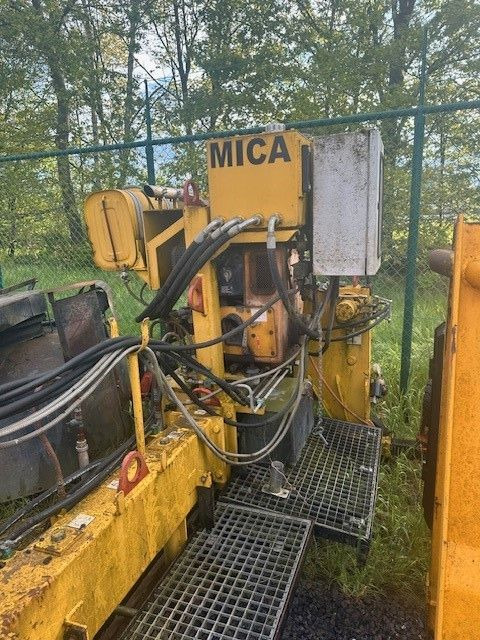 LINNHOFF /MICA/ HENNE/AGT - Baumaschine: das Bild 2 LINNHOFF /MICA/ HENNE/AGT - Baumaschine: das Bild 2