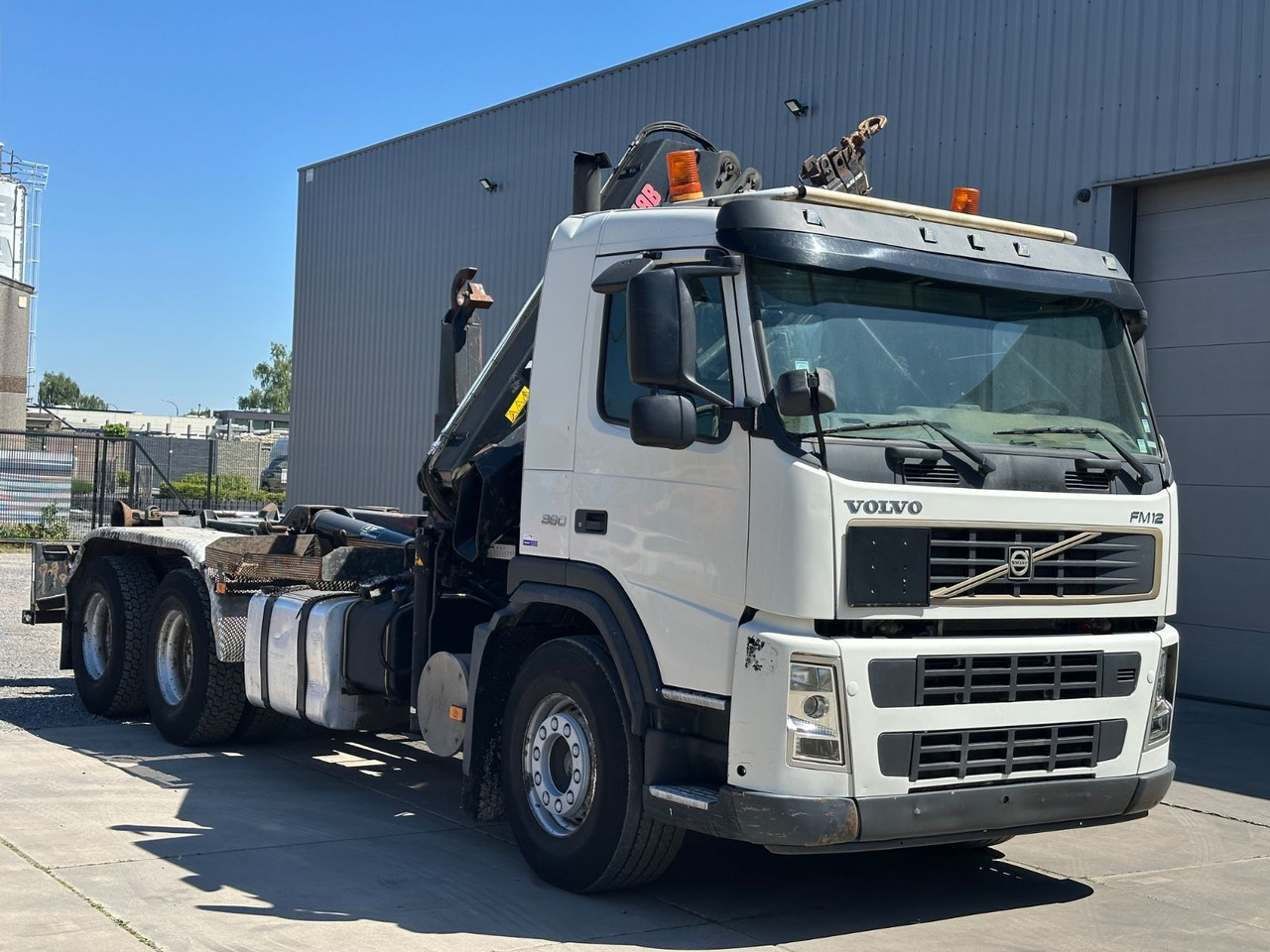 Volvo FM12 380 Hiab 144E-3 - Abrollkipper: das Bild 3 Volvo FM12 380 Hiab 144E-3 - Abrollkipper: das Bild 3