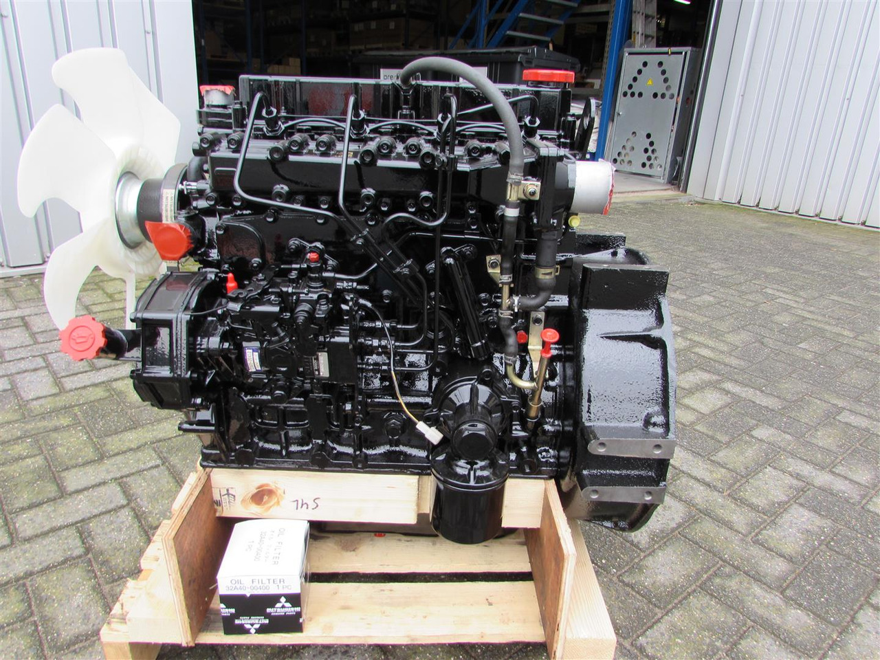 MITSUBISHI/ Perkins 804C RECON S4S-PA82 + PTO - Motor für Lader: das Bild 1 MITSUBISHI/ Perkins 804C RECON S4S-PA82 + PTO - Motor für Lader: das Bild 1
