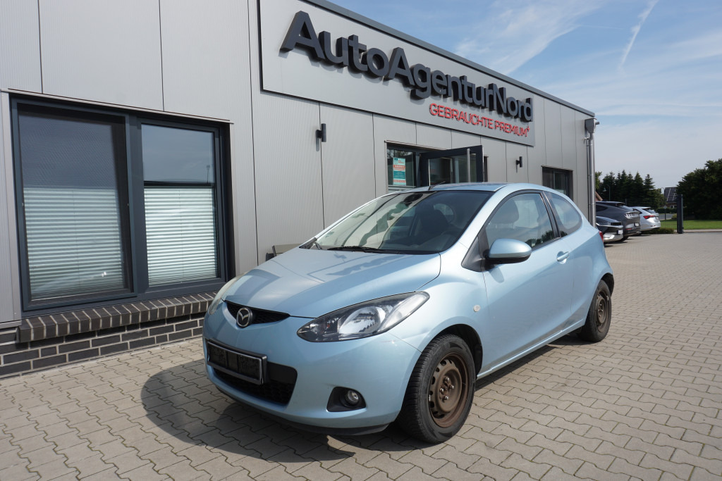 PKW Mazda 2  1.3 Impression Sport+EXPORT+TEMPOMAT+SHZ: das Bild 1