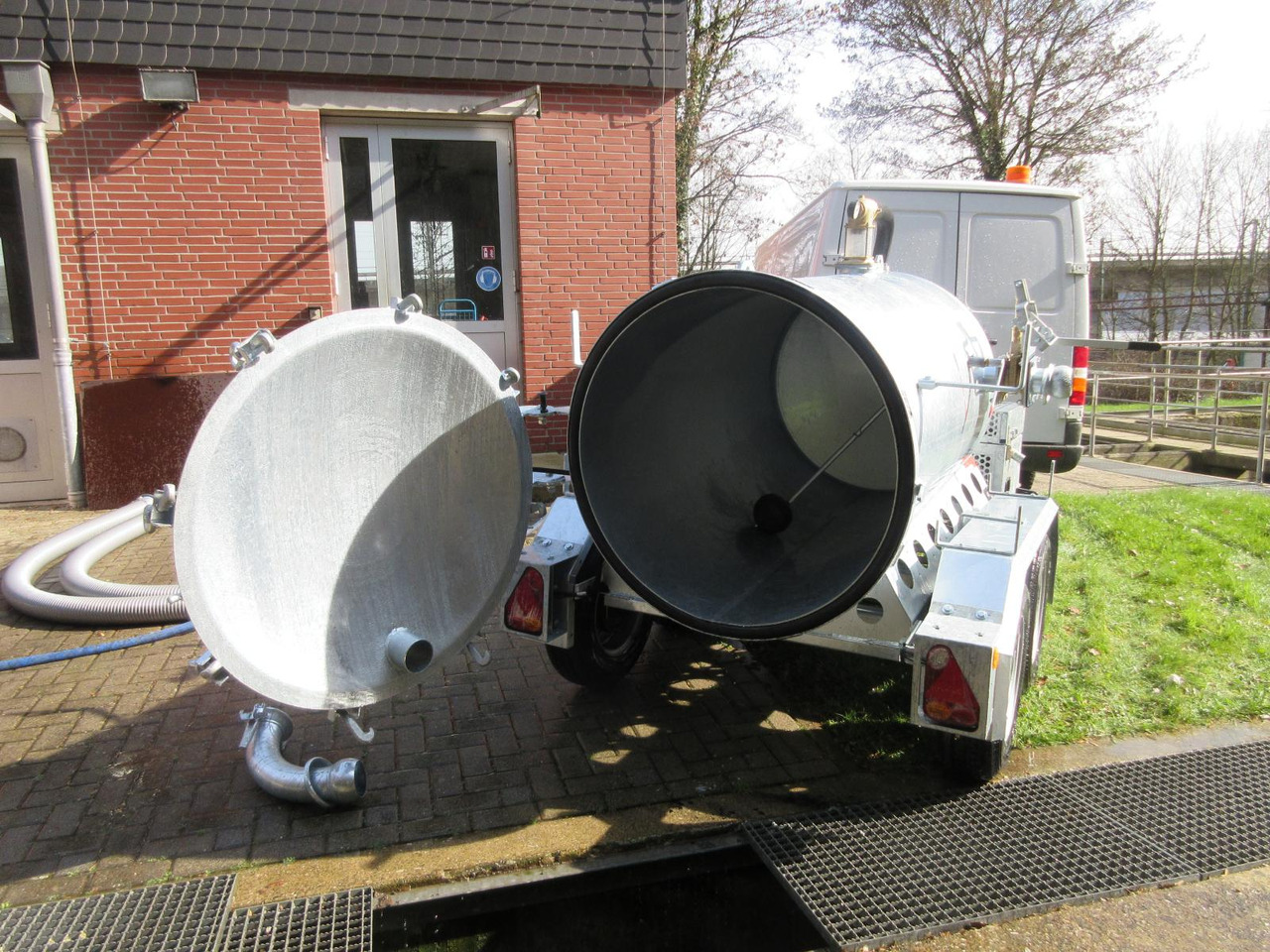 Saug-/ Spülfahrzeug neu kaufen Vacuum system1500l / M-Vac 1500: das Bild 7