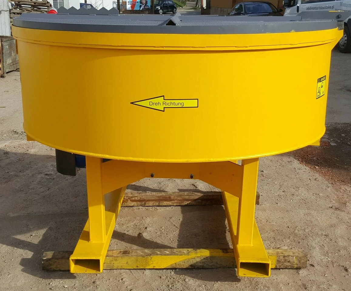 DC Betonmischer / Electric concrete mixer / Malaxeur à béton électrique / Betoniera / Бетономешалка с электроприводом / Betoniarka elektryczna 1000 l - Betonmischanlage: das Bild 3 DC Betonmischer / Electric concrete mixer / Malaxeur à béton électrique / Betoniera / Бетономешалка с электроприводом / Betoniarka elektryczna 1000 l - Betonmischanlage: das Bild 3