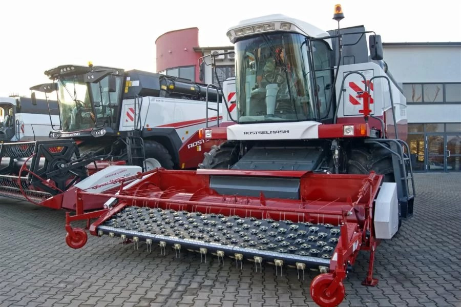 Lupus Schwadaufnehmer / Pickup header / Ramasseurs d'andains / Recogedor de hileras / Raccoglitore di andane / Подборщик валков / Podbieracz pokosów 3,4 m - Zubehör für Erntemaschine: das Bild 4 Lupus Schwadaufnehmer / Pickup header / Ramasseurs d'andains / Recogedor de hileras / Raccoglitore di andane / Подборщик валков / Podbieracz pokosów 3,4 m - Zubehör für Erntemaschine: das Bild 4
