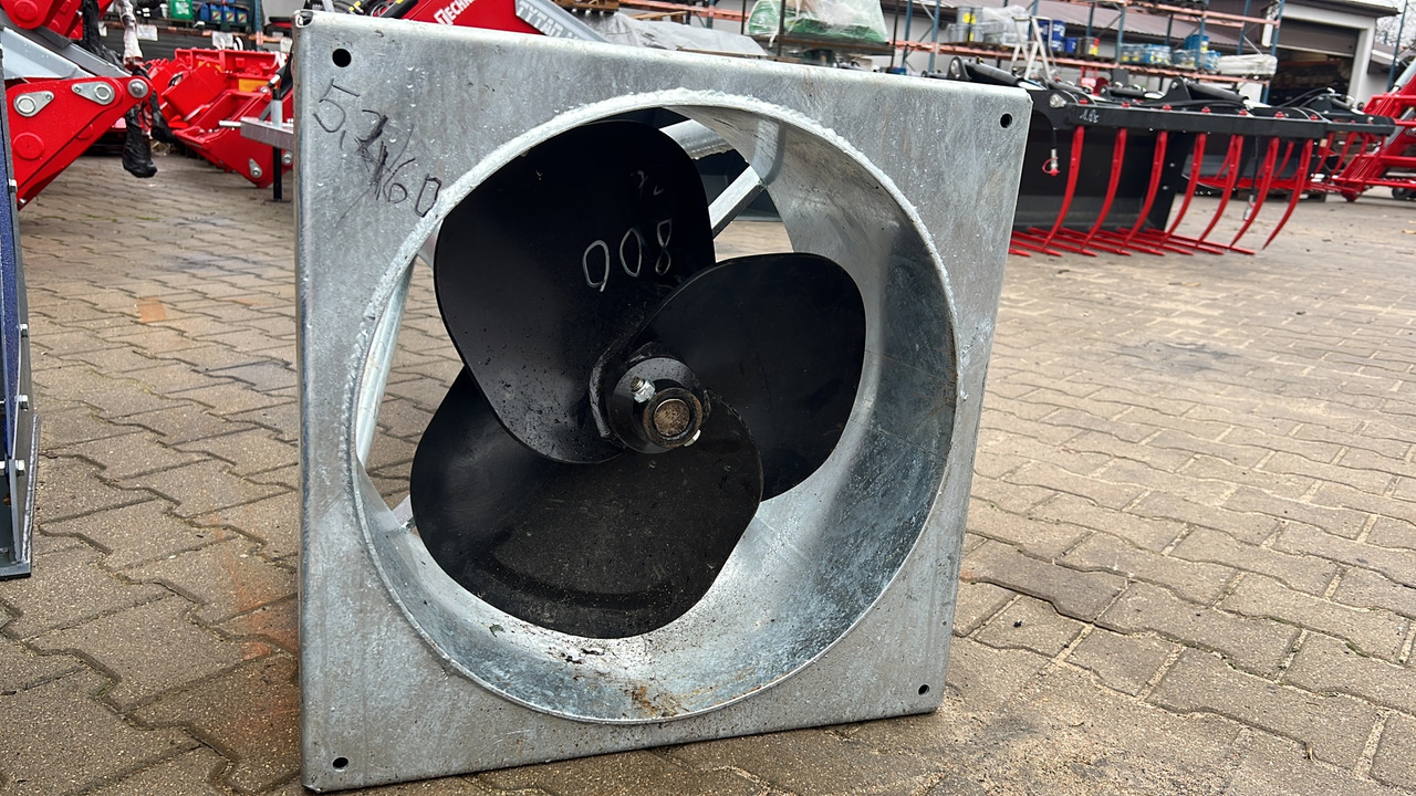METAL-TECHNIK Güllermixer / Slurry agitator / Agitateur de lisier / Miscelatore / Смеситель жидкого удобрения / Mieszadło do gnojowicy 5,4 m - Düngetechnik: das Bild 2 METAL-TECHNIK Güllermixer / Slurry agitator / Agitateur de lisier / Miscelatore / Смеситель жидкого удобрения / Mieszadło do gnojowicy 5,4 m - Düngetechnik: das Bild 2
