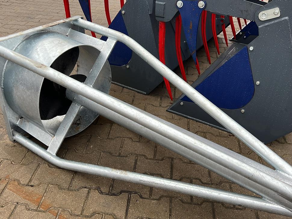 METAL-TECHNIK Güllermixer / Slurry agitator / Agitateur de lisier / Miscelatore / Смеситель жидкого удобрения / Mieszadło do gnojowicy 5,4 m - Düngetechnik: das Bild 1 METAL-TECHNIK Güllermixer / Slurry agitator / Agitateur de lisier / Miscelatore / Смеситель жидкого удобрения / Mieszadło do gnojowicy 5,4 m - Düngetechnik: das Bild 1