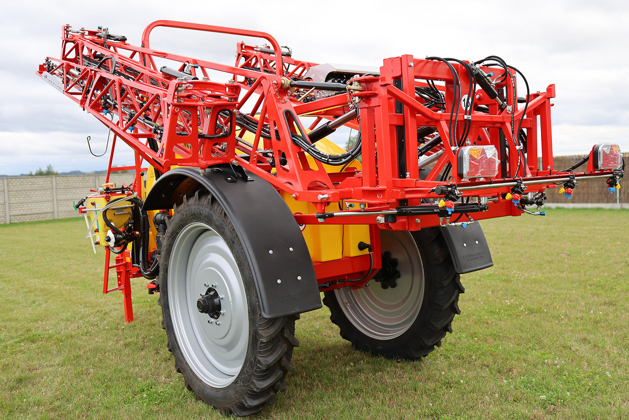 WOPROL Feldspritze / Sprayer / Pulvérisateur / Opryskiwacz 2000 L - Anhängespritze: das Bild 5 WOPROL Feldspritze / Sprayer / Pulvérisateur / Opryskiwacz 2000 L - Anhängespritze: das Bild 5