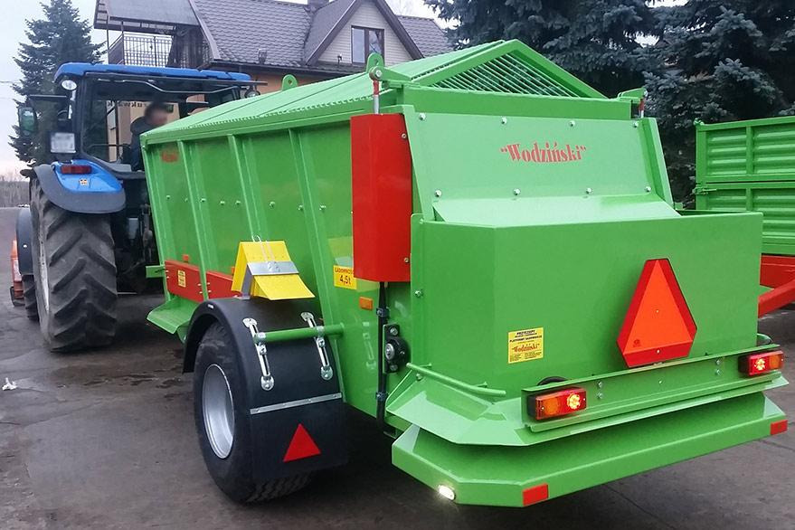 Wodzinski Miststreuer / Manure spreader / Épandeur à fumier / Spandiletame / Разбрасыватель органического / Rozrzutnik obornika - Dungstreuer: das Bild 5 Wodzinski Miststreuer / Manure spreader / Épandeur à fumier / Spandiletame / Разбрасыватель органического / Rozrzutnik obornika - Dungstreuer: das Bild 5