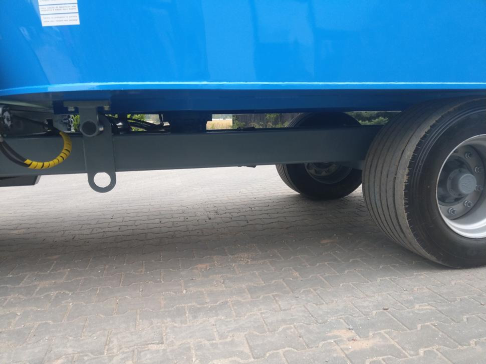 ZAMET Futtermischwagen / Feed mixer / Melangeuse / Carro miscelatore / Vagoneta de alimentación /Кормораздатчик / Wóz paszowy 16 m3 - Futtermischwagen: das Bild 3 ZAMET Futtermischwagen / Feed mixer / Melangeuse / Carro miscelatore / Vagoneta de alimentación /Кормораздатчик / Wóz paszowy 16 m3 - Futtermischwagen: das Bild 3