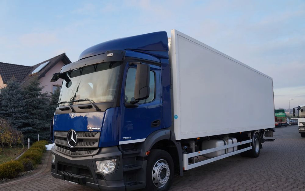 Mercedes-Benz ANTOS 1824 EURO 6 1827 CHŁODNIA KONTENER 8.40 m - Kühlkoffer LKW: das Bild 2 Mercedes-Benz ANTOS 1824 EURO 6 1827 CHŁODNIA KONTENER 8.40 m - Kühlkoffer LKW: das Bild 2