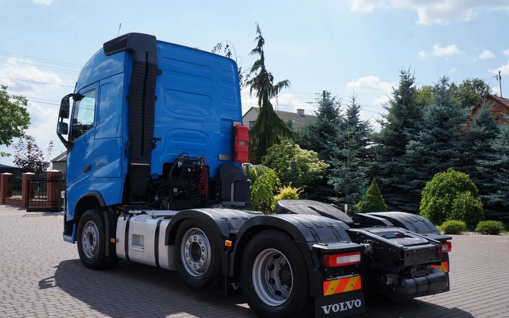 Volvo FH 460 PUSHER 6X2 OŚ SKRĘTNA PODNOSZONA FH 500 - Sattelzugmaschine: das Bild 4 Volvo FH 460 PUSHER 6X2 OŚ SKRĘTNA PODNOSZONA FH 500 - Sattelzugmaschine: das Bild 4