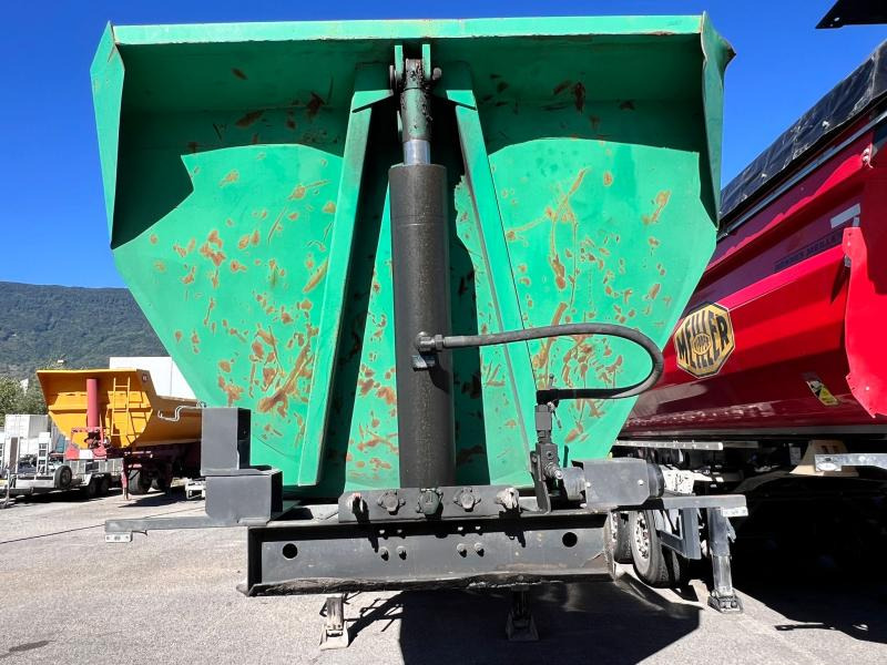 Metaco SD233 - Kipper Auflieger: das Bild 3 Metaco SD233 - Kipper Auflieger: das Bild 3