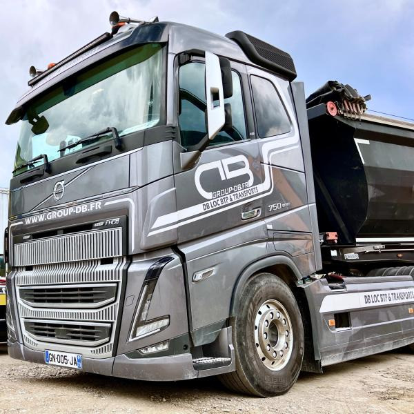 VOLVO FH16 750 Tracteur routier - Sattelzugmaschine: das Bild 2 VOLVO FH16 750 Tracteur routier - Sattelzugmaschine: das Bild 2