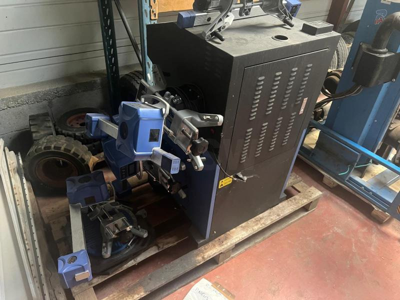 TWIN BUSCH TW175 Banc de géométrie - Werkstattgerät: das Bild 2 TWIN BUSCH TW175 Banc de géométrie - Werkstattgerät: das Bild 2