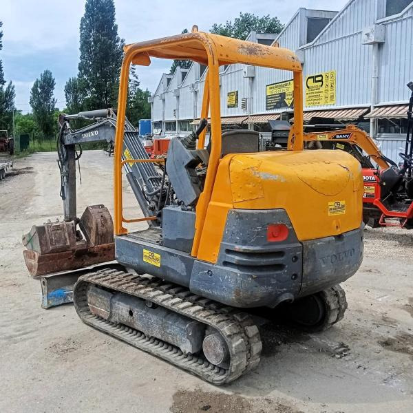Volvo EC25 MINIPELLE 2,5T - Minibagger: das Bild 3 Volvo EC25 MINIPELLE 2,5T - Minibagger: das Bild 3