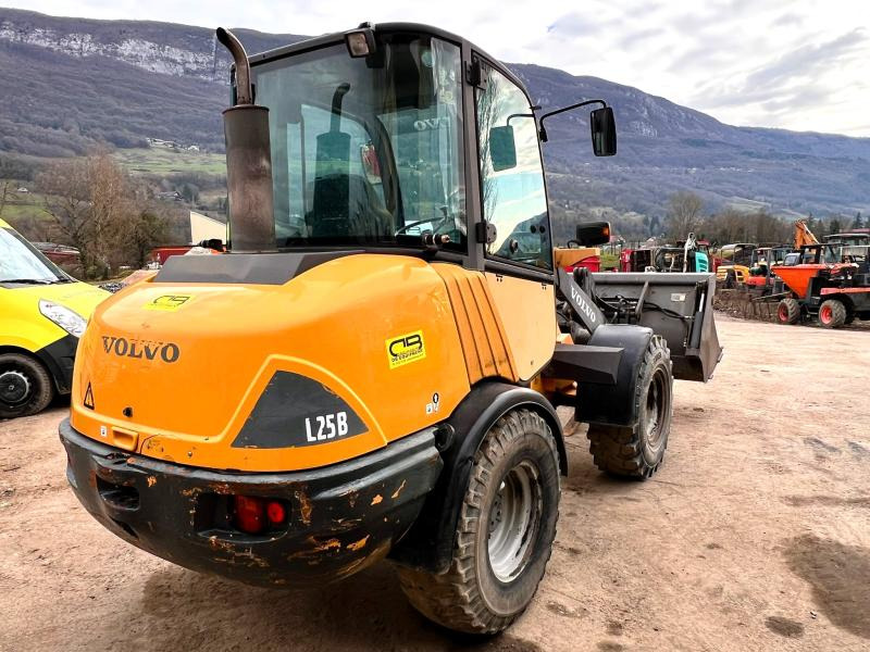 Volvo L25B-P CHARGEUSE SUR PNEUS 5T - Radlader: das Bild 5 Volvo L25B-P CHARGEUSE SUR PNEUS 5T - Radlader: das Bild 5