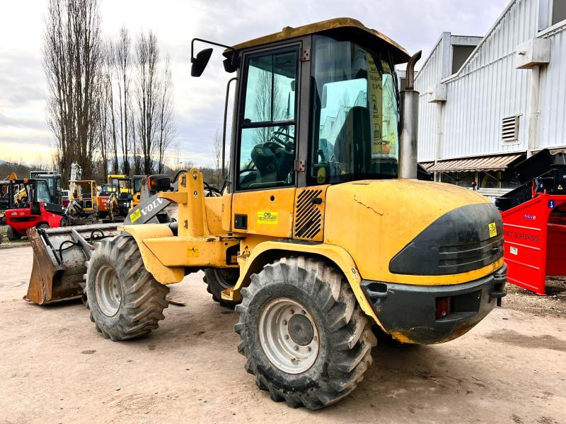 Volvo L30Z CHARGEUSE A PNEUS 6,5T - Radlader: das Bild 3 Volvo L30Z CHARGEUSE A PNEUS 6,5T - Radlader: das Bild 3