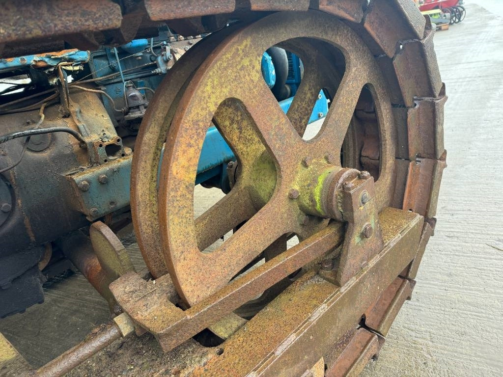 Fordson Major Crawler - Traktor: das Bild 5 Fordson Major Crawler - Traktor: das Bild 5