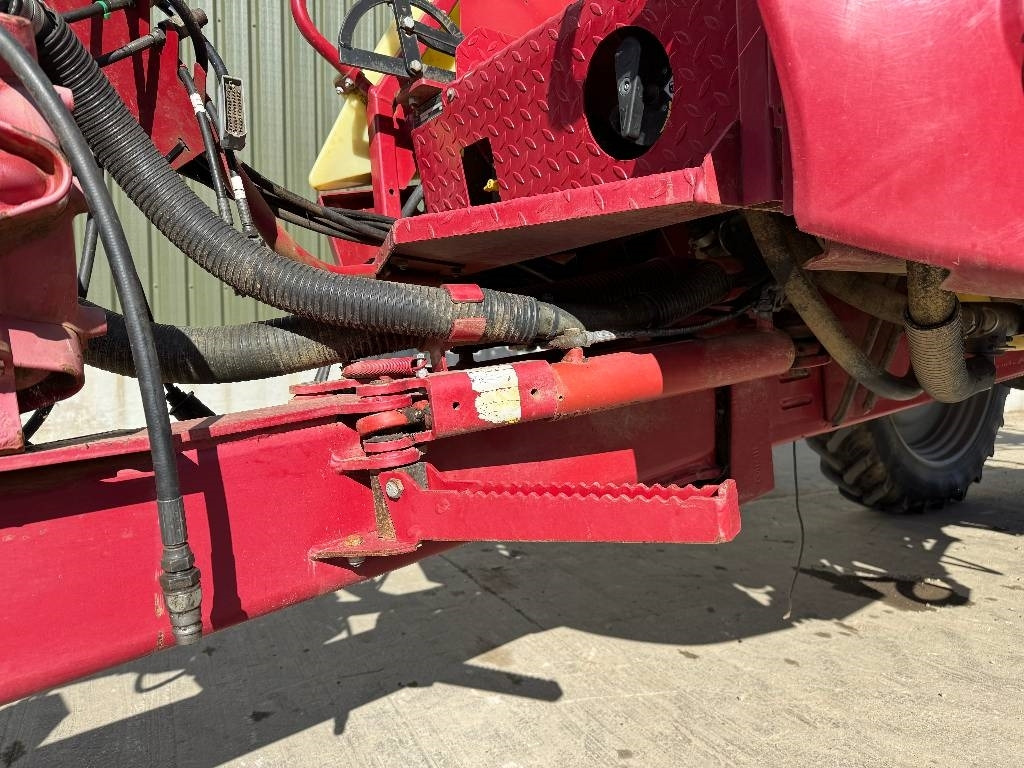 Anhängespritze Hardi Navigator 3000L 24m: das Bild 8
