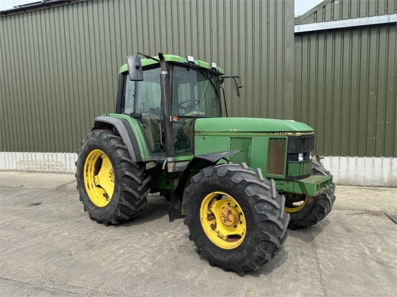 John Deere John Deere 6800 - Traktor: das Bild 3 John Deere John Deere 6800 - Traktor: das Bild 3