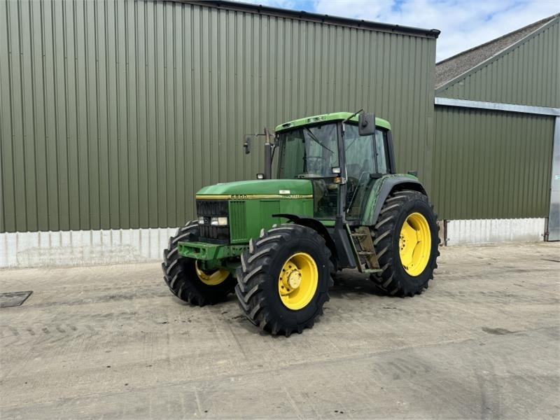 John Deere John Deere 6800 Tractor - Traktor: das Bild 1 John Deere John Deere 6800 Tractor - Traktor: das Bild 1
