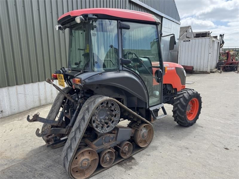 Kubota M8540 Narrow Half Track *85 HP* - Traktor: das Bild 4 Kubota M8540 Narrow Half Track *85 HP* - Traktor: das Bild 4