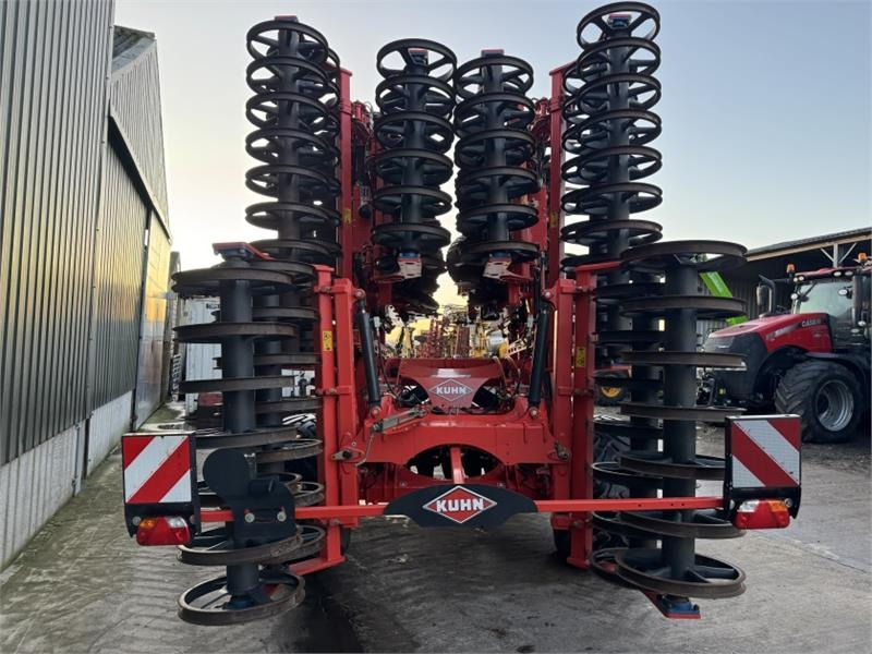 Kuhn Optimer XL 12000 - Bodenfräse: das Bild 3 Kuhn Optimer XL 12000 - Bodenfräse: das Bild 3